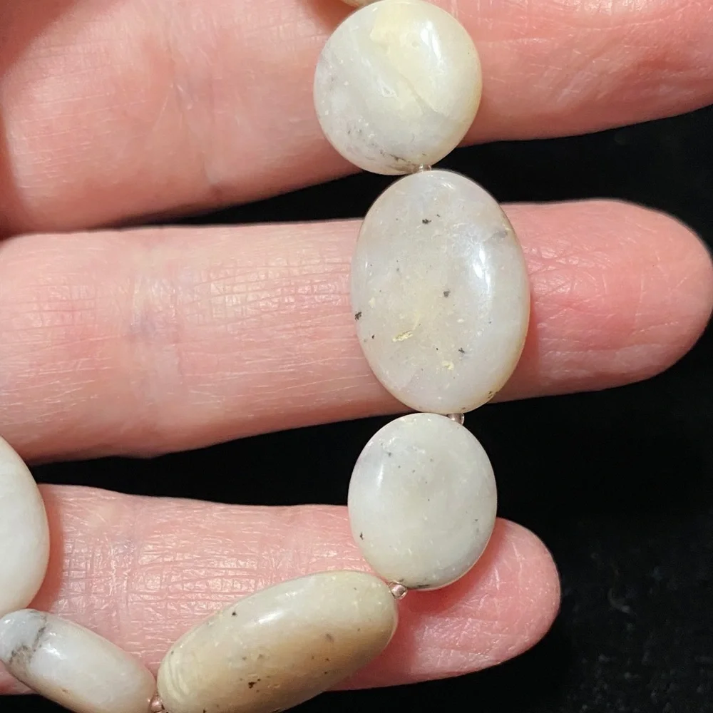 Elegant handcrafted Genuine natural Peruvian Pink opal Beaded 8” Bracelet
